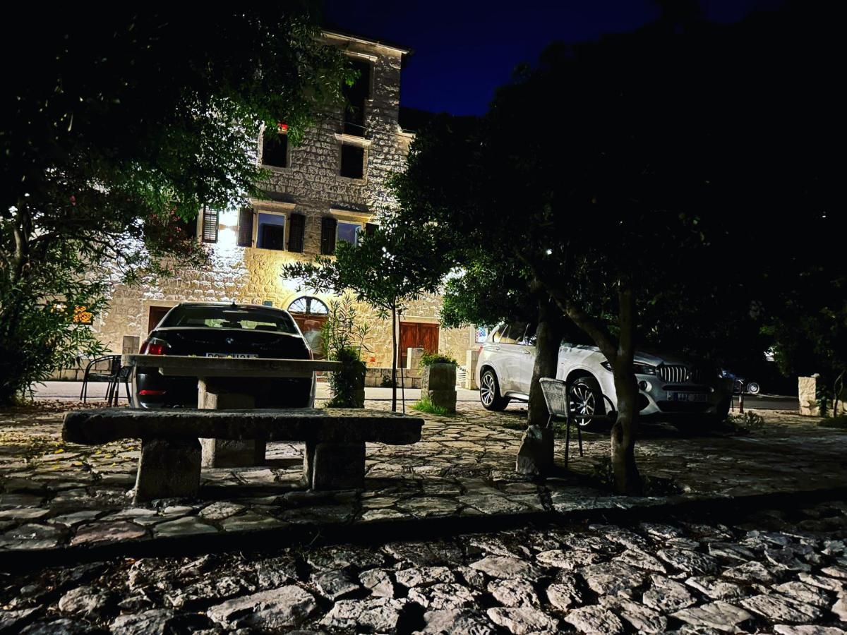 Villaoldmariner Prčanj المظهر الخارجي الصورة